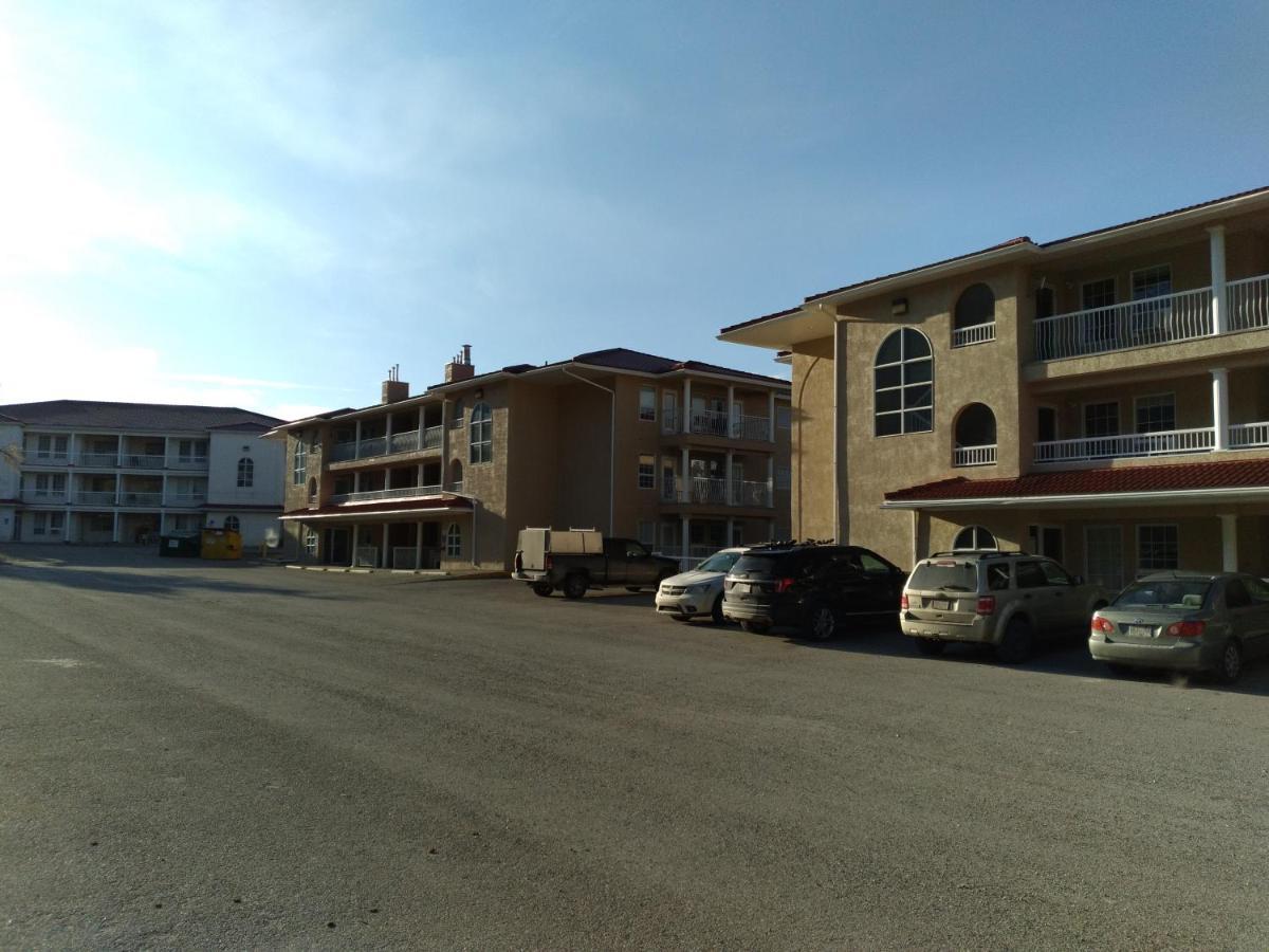 מעיינות חמים של פיירמונט Fairmont Mountain View Villas מראה חיצוני תמונה
